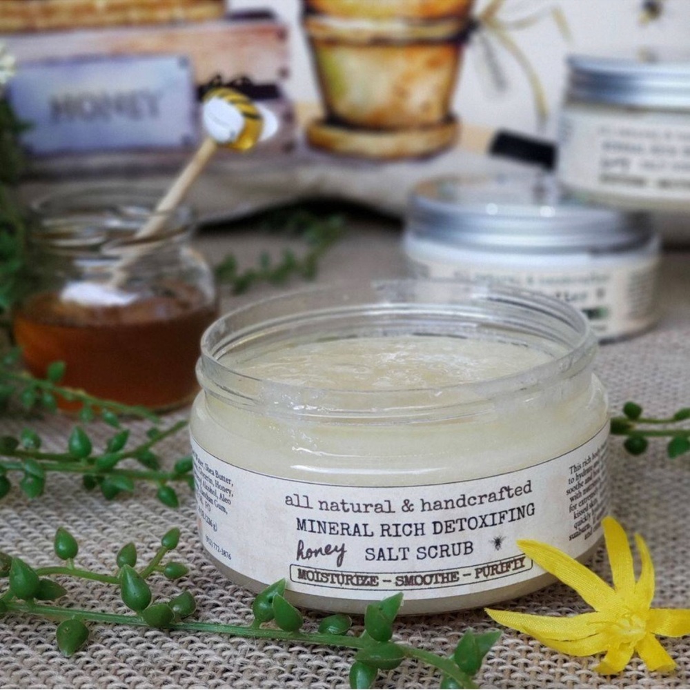 BeeNatural Honey Scrub